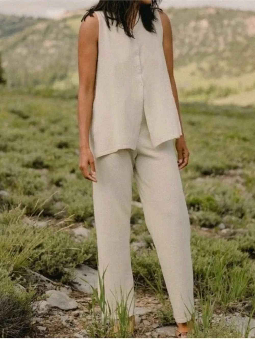James Street Women's Cream Relaxed Knit Pant Set